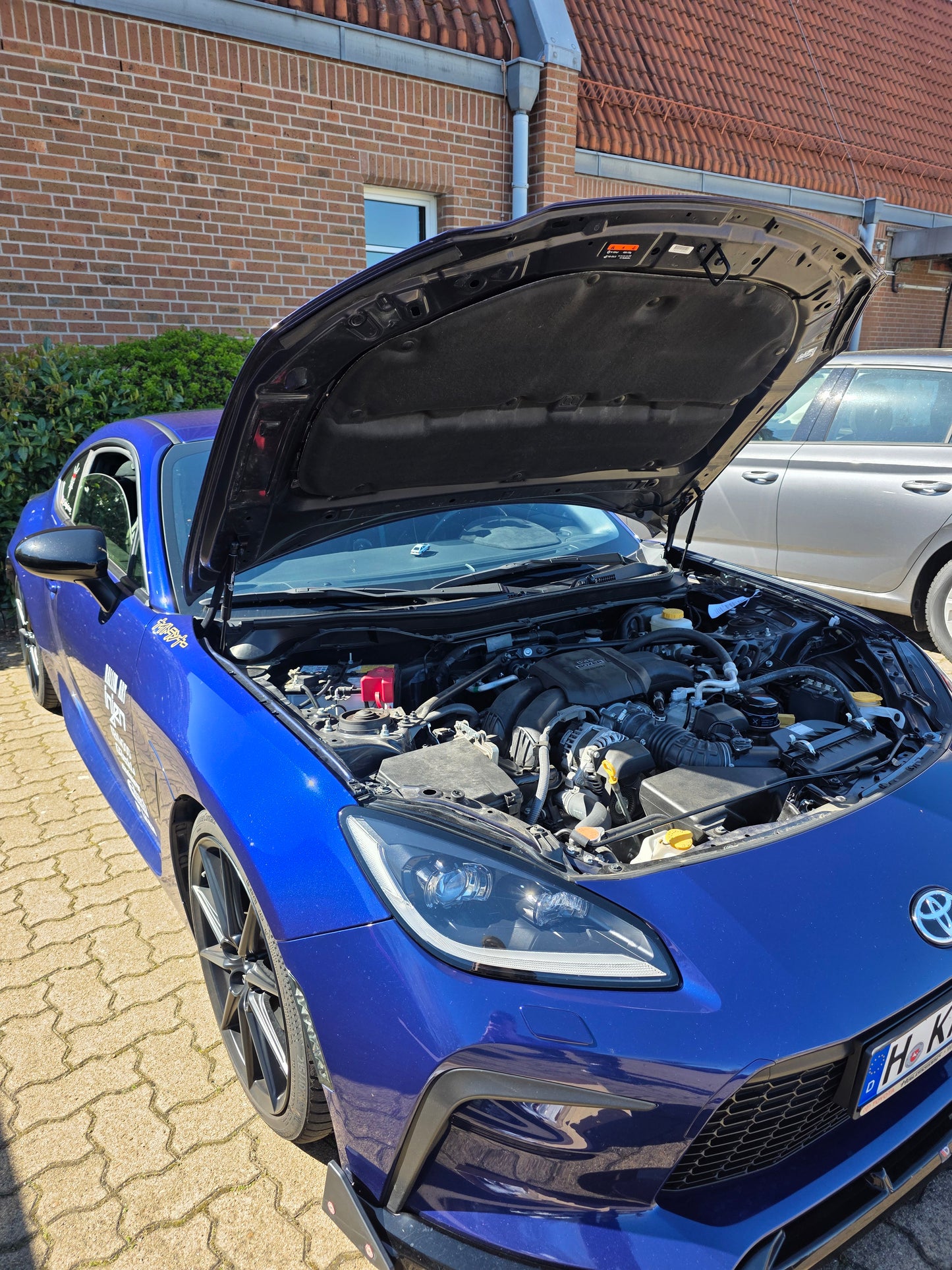 GreenFuchs | Motorhauben Dämpfer | GR86 & BRZ II