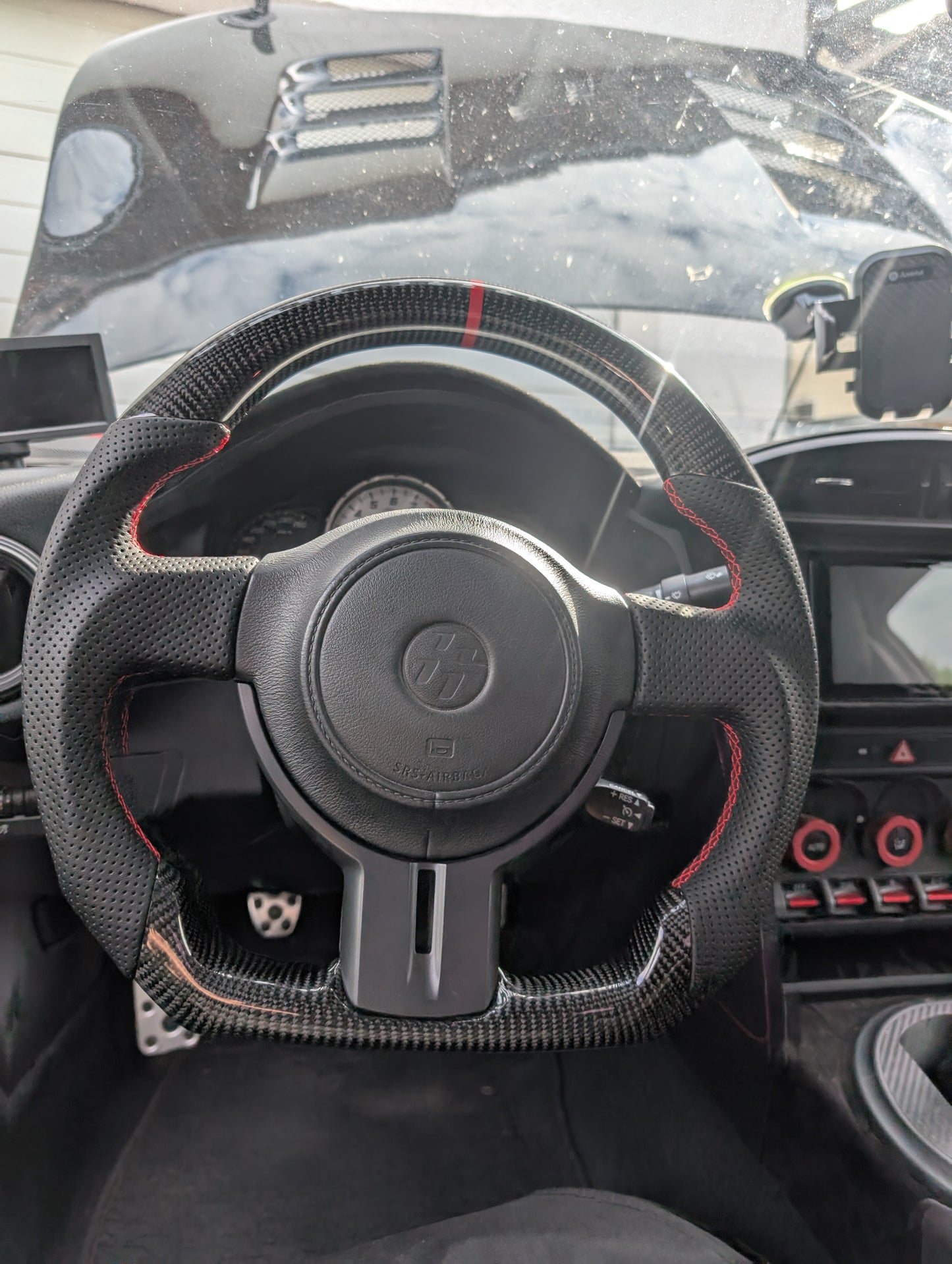 GreenFuchs | Carbon/Alcantara Lenkrad | GT86 & BRZ I