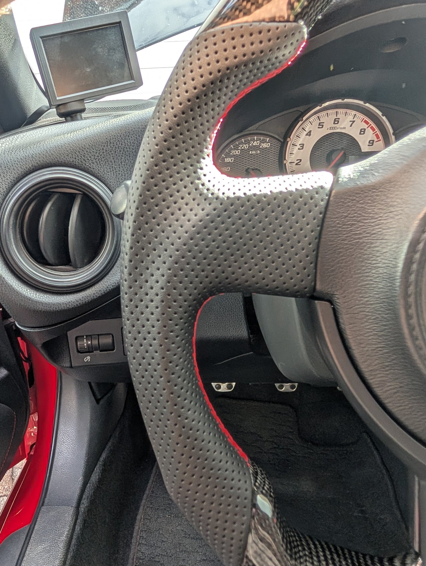 GreenFuchs | Carbon/Alcantara Lenkrad | GT86 & BRZ I