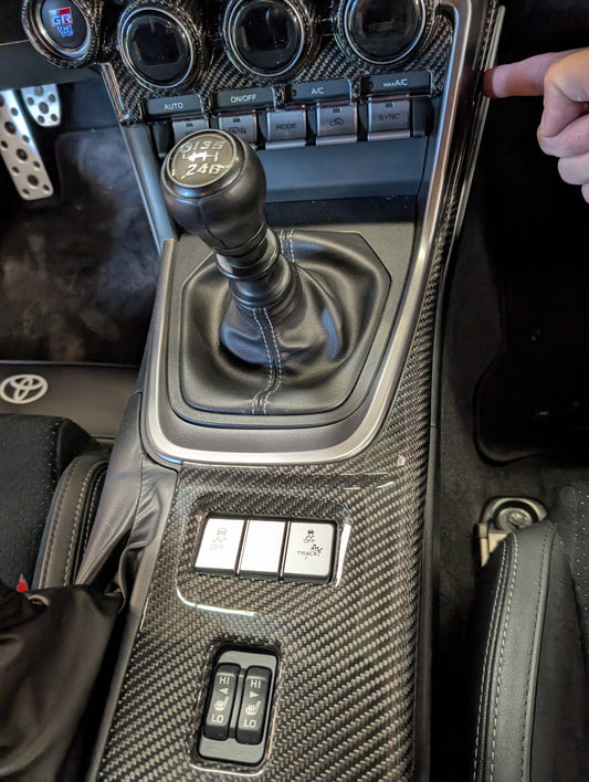 GreenFuchs | Vollcarbon Mitteltunnelcover MT (groß) | GR86 & BRZ II