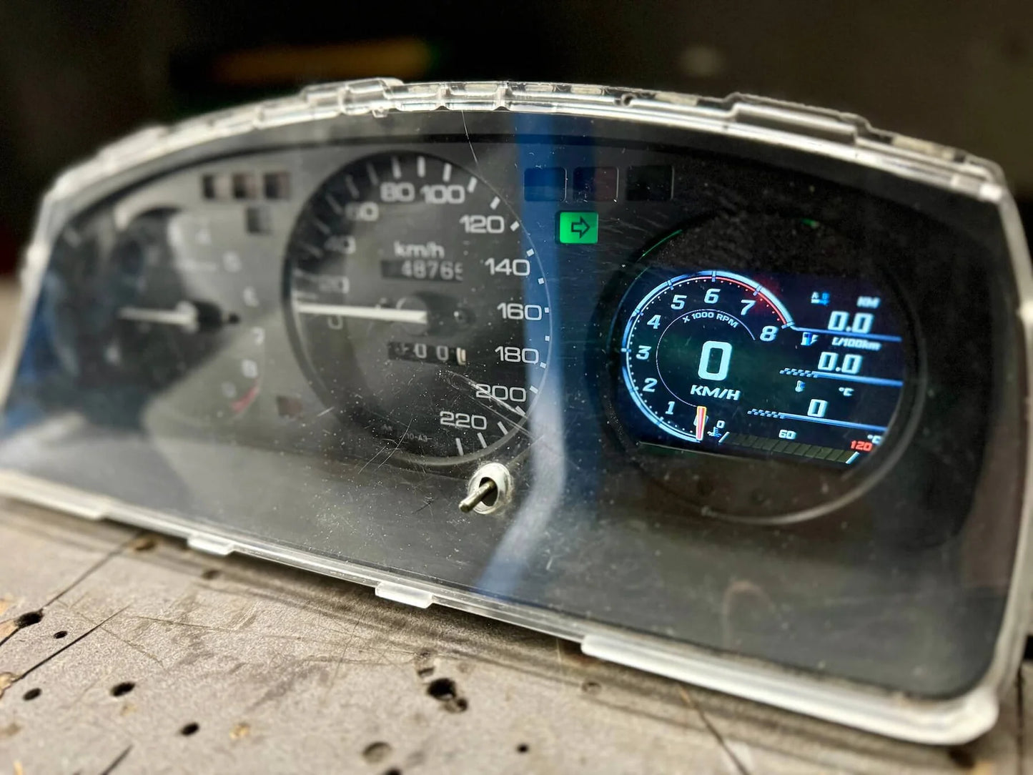 UMC | OBD2 data display | DIY solution