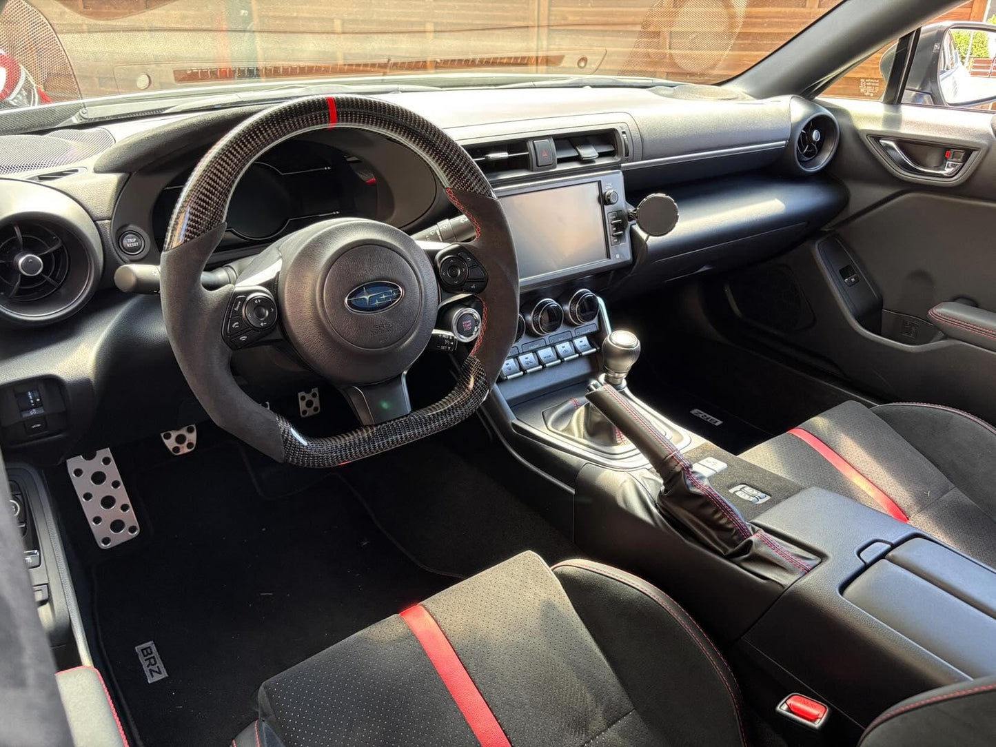 GreenFuchs | Volante in carbonio | GR86 e BRZ II