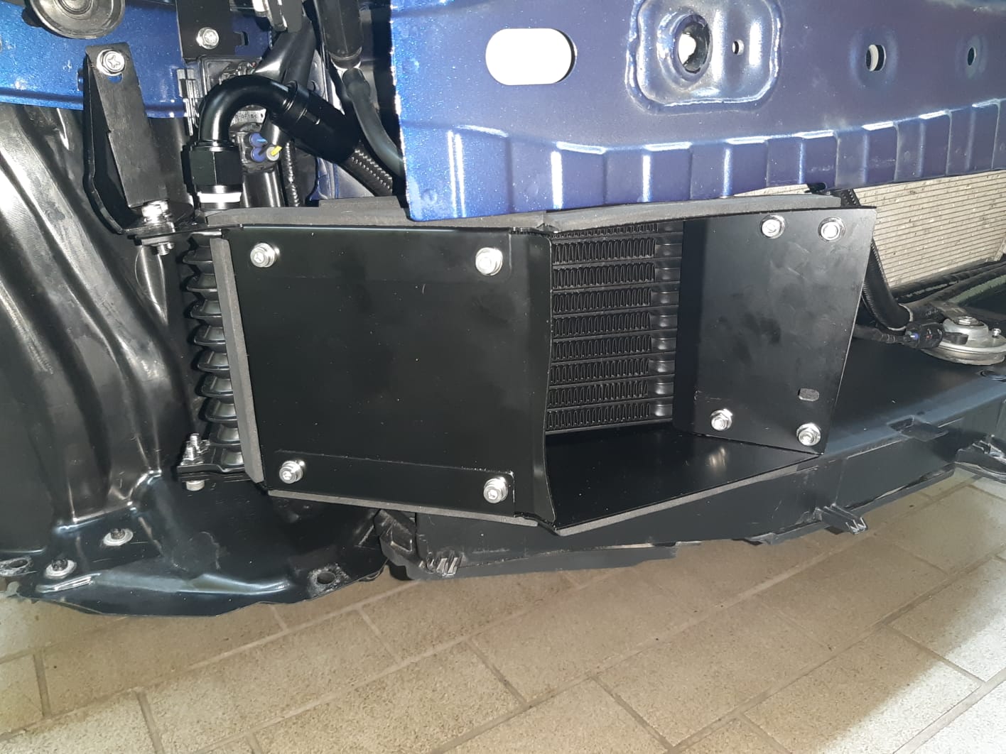 GreenFuchs | 10 Reihen Ölkühler mit Thermostat & Luftleitblechen | GR86 & BRZ II