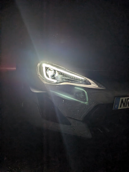 VLand | Headlights (without bulbs L&R) (with ECE) LHD | GT86 & BRZ I